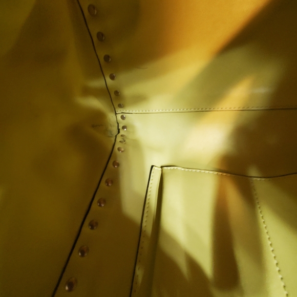 Valentino Garavani Colorblock Rockstud Crossbody/Satchel. - Picture 9 of 16